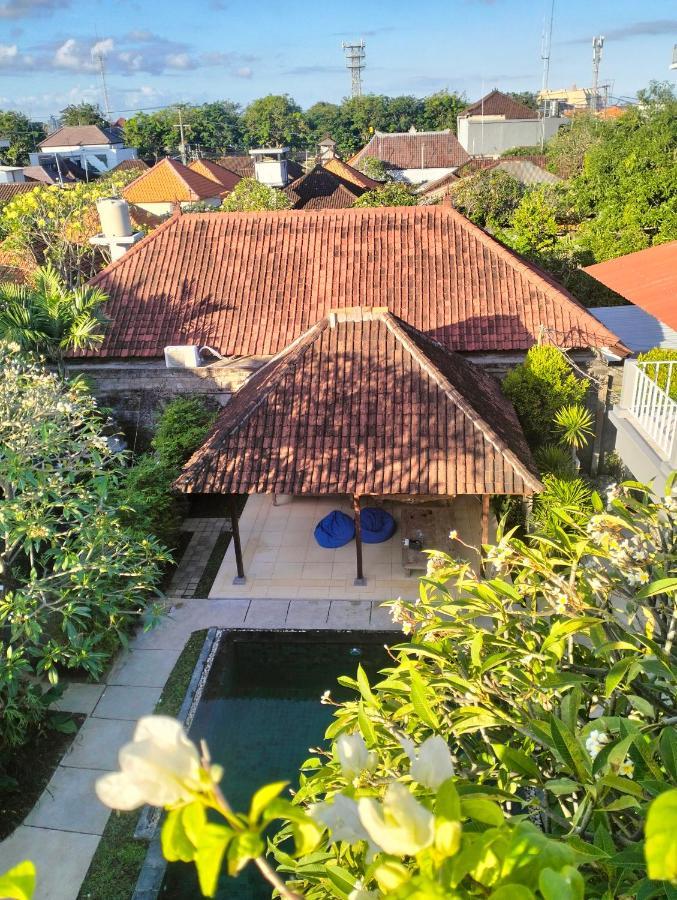 The Island Bali Hostel Семиняк Екстериор снимка